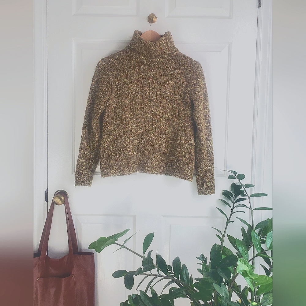 Eileen Fisher Merino Wool Cropped Turtle Neck Olive/Neutral mixed knit. Size PP